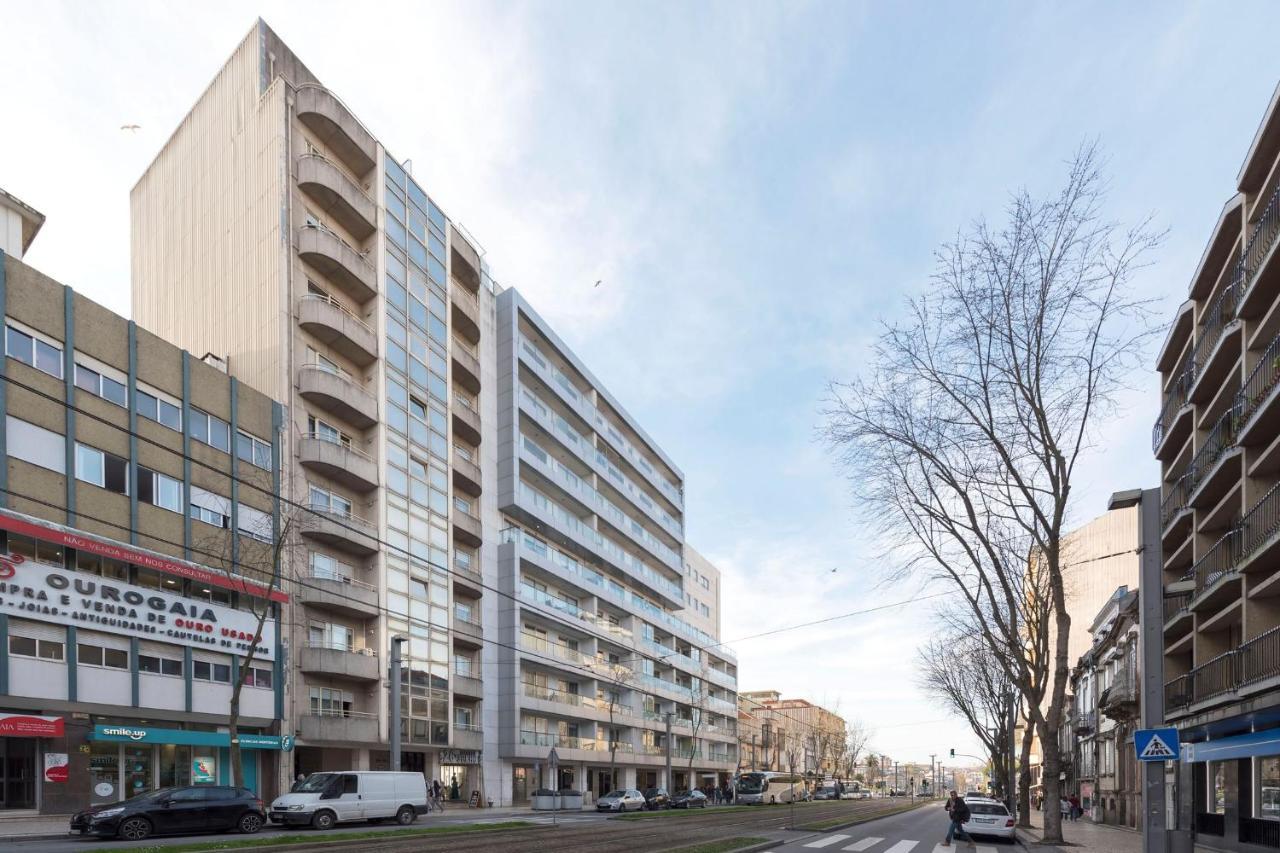 Lovelystay - 1Br Flat With Stunning Views Over Porto Vila Nova de Gaia Exterior foto