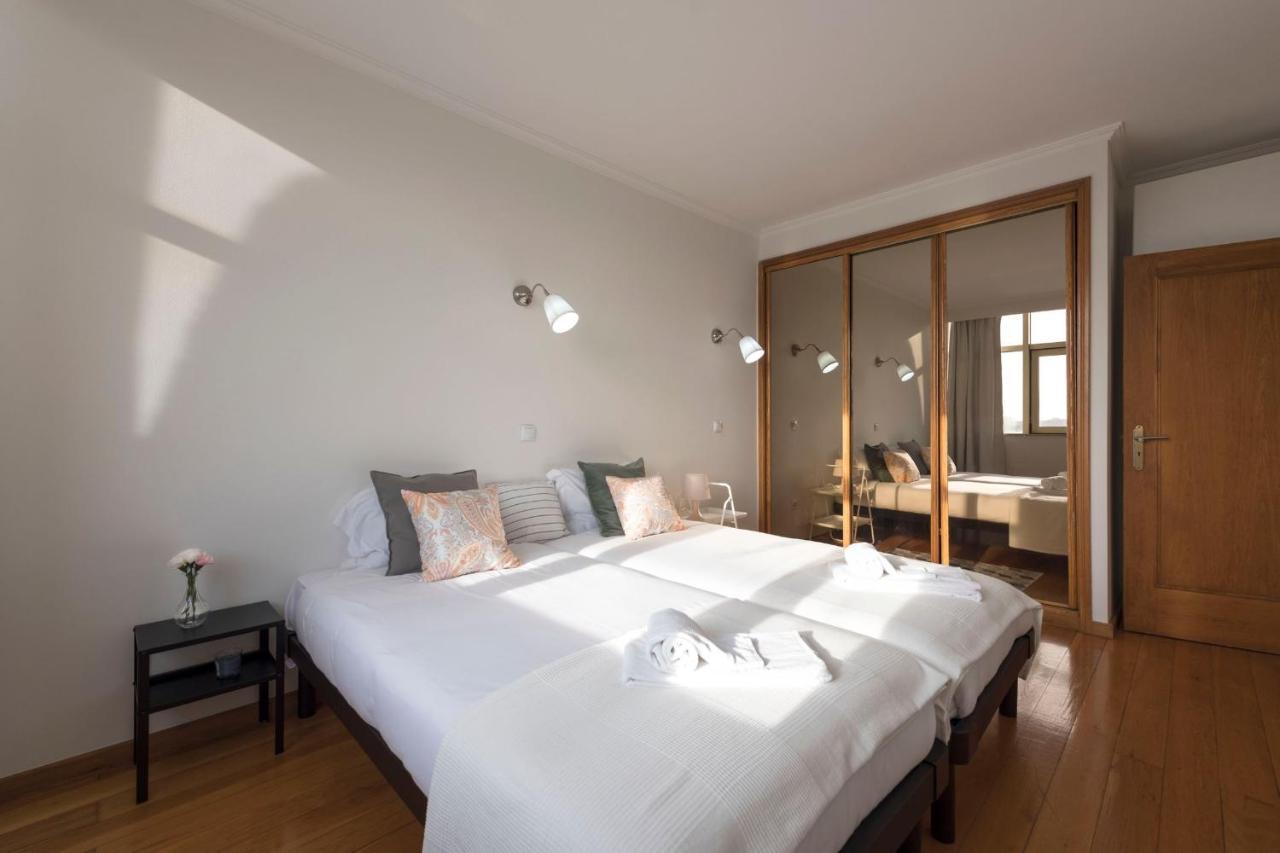 Lovelystay - 1Br Flat With Stunning Views Over Porto Vila Nova de Gaia Exterior foto